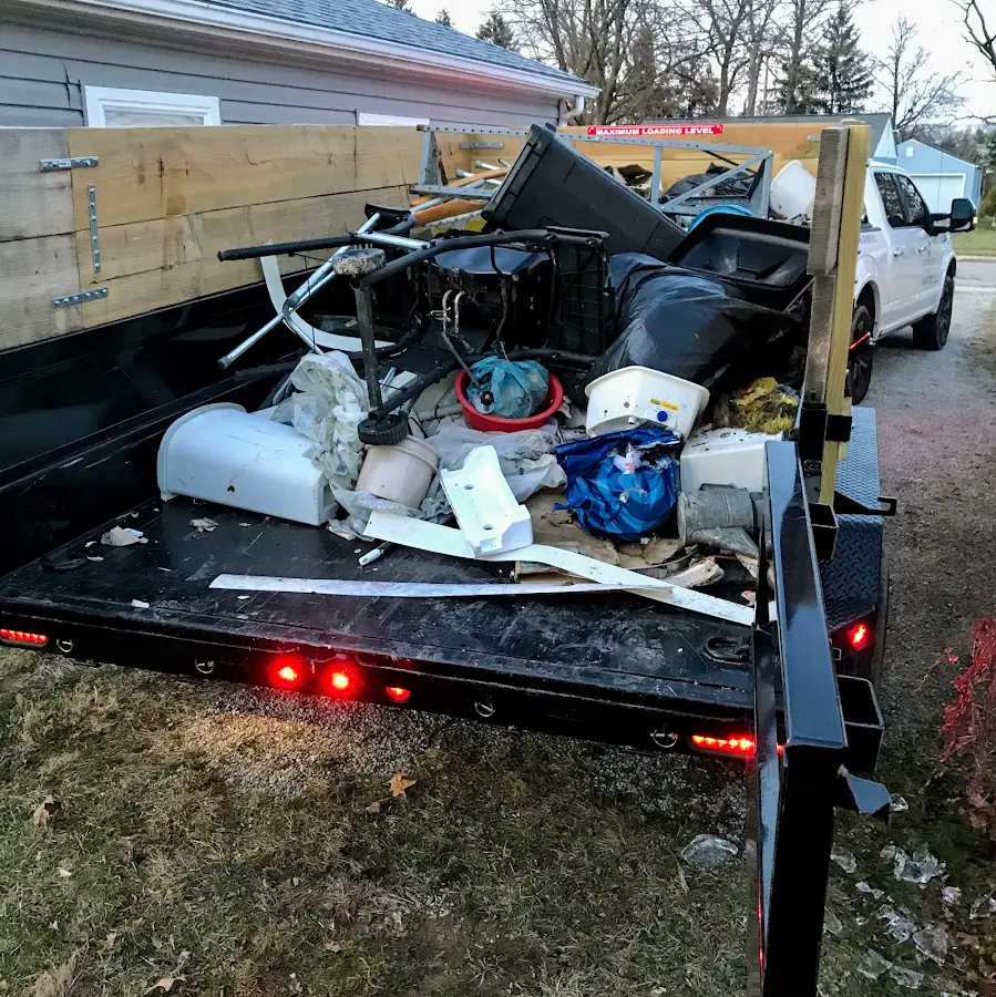 Roll-off dumpster delivered to a residential driveway in Glendale